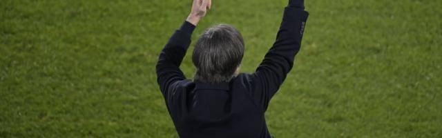 世界杯高清直播-德国队中场如何4选3：拿掉克罗斯or基米希回右闸？