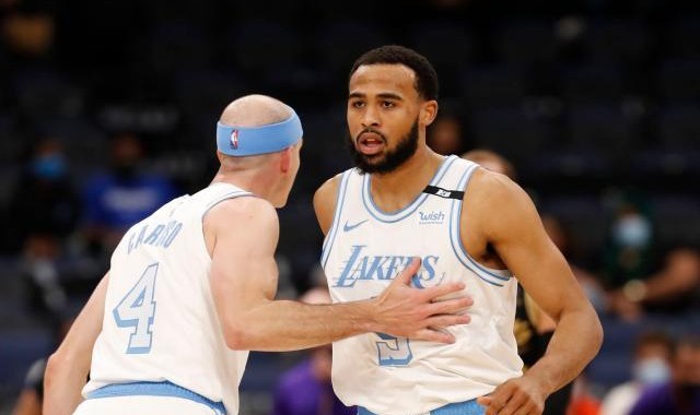 世界杯手机直播-先别考虑韦少能否融入，补充阵容才是湖人第一要务