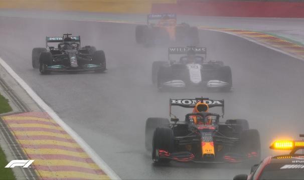 世界杯直播-汉密尔顿称比利时站为“一场闹剧”：早就该取消比赛