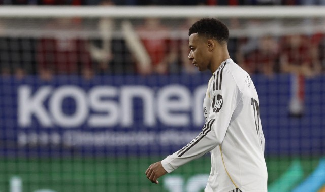 世界杯手机直播-队报：埃梅里有望在法国客串右后卫 埃基蒂克可能顶替姆巴佩