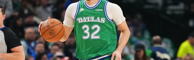 世界杯官方平台-独行侠vs马刺前瞻：弗拉格再战文班亚马，马刺背靠背作战遇考验